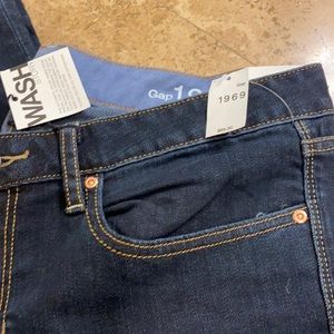 NWT gap 1969 bootleg jean size 31/12 ankle length curvy